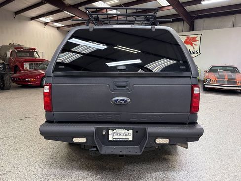 Used 2016 Ford F250 XLT w/ XLT Value Package AWD/4WD image 6