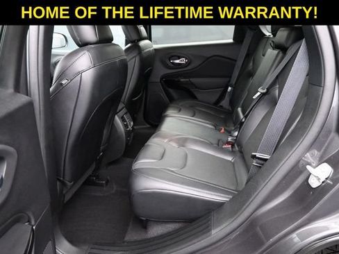 Used 2023 Jeep Cherokee Altitude Lux AWD/4WD image 38