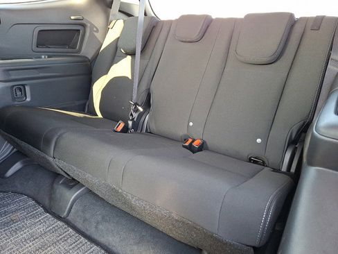 Certified 2025 Subaru Ascent Premium image 12