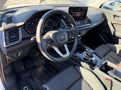 Used 2025 Audi Q5 2.0T Premium image 13