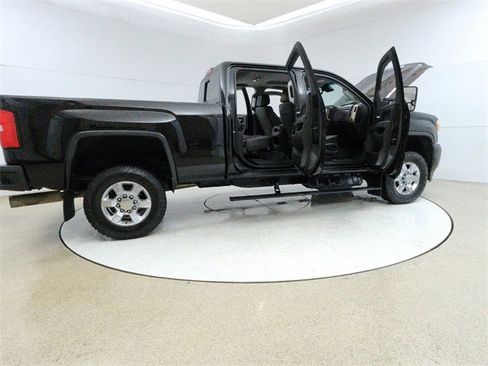 Used 2019 GMC Sierra 3500 Denali image 12