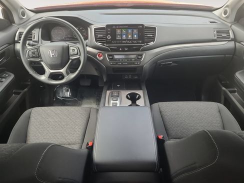 Used 2024 Honda Ridgeline Sport image 10