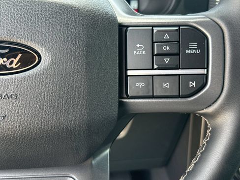 Used 2025 Ford F150 Lariat w/ Equipment Group 502A High AWD/4WD image 17