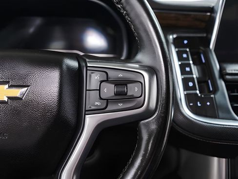Used 2023 Chevrolet Suburban Premier AWD/4WD image 11
