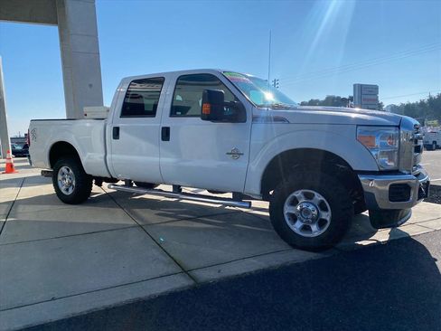 Used 2015 Ford F250 XLT w/ XLT Interior Package image 10