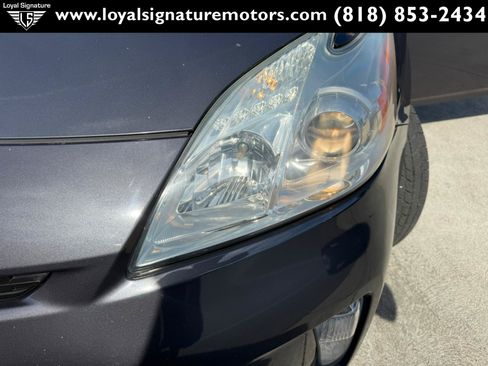 Used 2013 Toyota Prius Three w/ Solar Roof Pkg FWD image 35