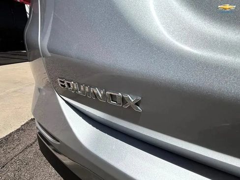 Used 2018 Chevrolet Equinox LT FWD image 23