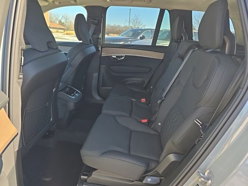 New 2026 Volvo XC90 B6 Plus w/ Protection Package image 8