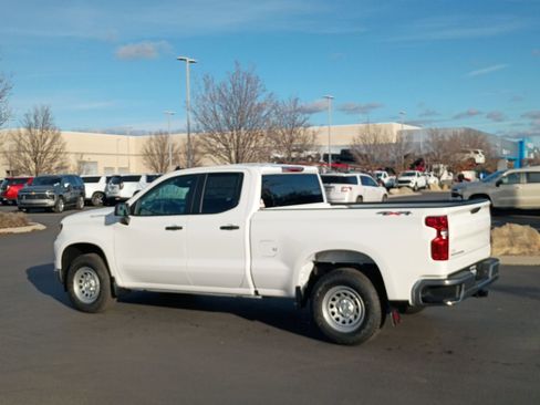 New 2026 Chevrolet Silverado 1500 W/T image 14