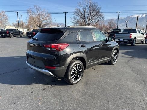 Used 2025 Chevrolet TrailBlazer LT image 7