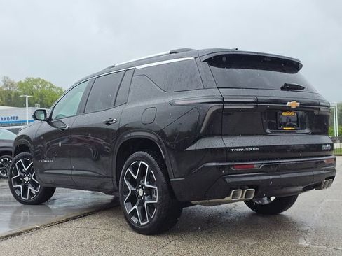 New 2026 Chevrolet Traverse High Country w/ LPO, Floor Liner Package FWD image 15
