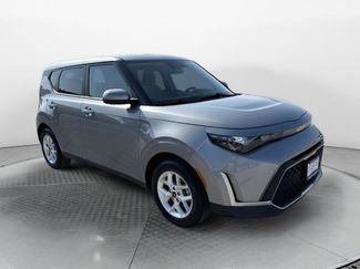 Used 2023 Kia Soul LX w/ Option Group 015 image 1