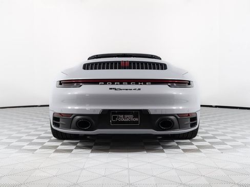 Used 2024 Porsche 911 Carrera 4S AWD/4WD image 15
