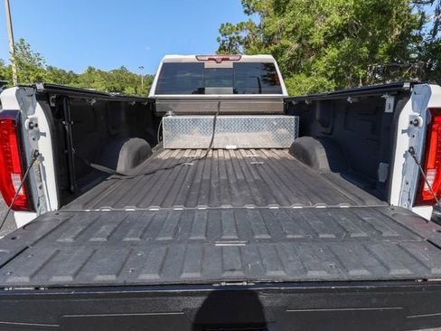 Used 2022 GMC Sierra 3500 Denali w/ Denali Ultimate Package AWD/4WD image 30