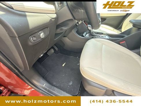 Used 2024 Buick Encore GX Sport Touring AWD/4WD image 33