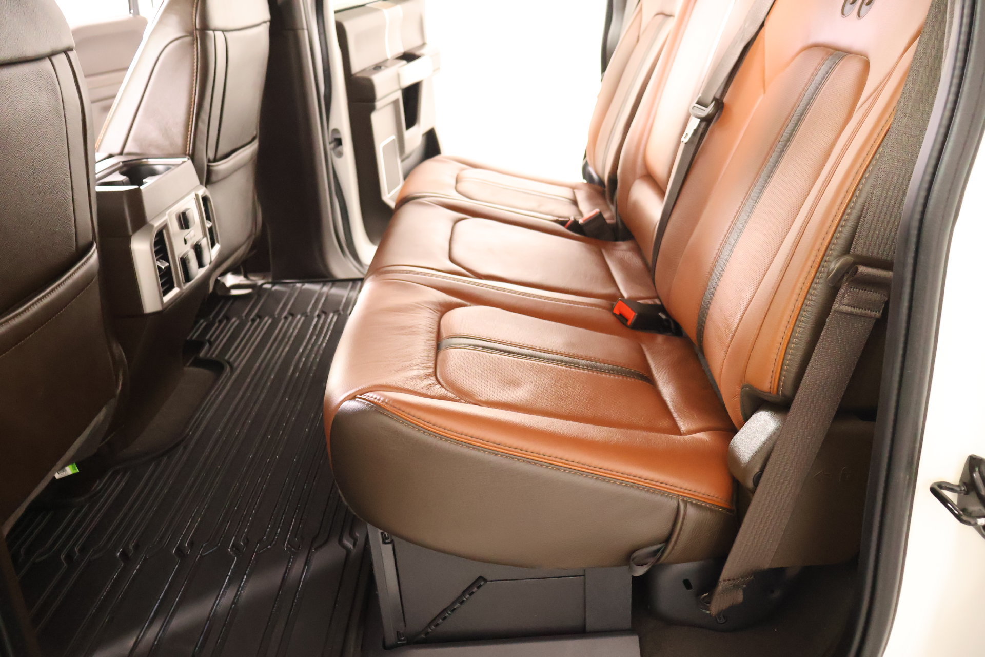 Used 2021 Ford F350 King Ranch AWD/4WD image 13
