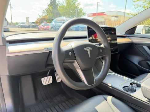 Used 2023 Tesla Model 3 Performance AWD/4WD image 12