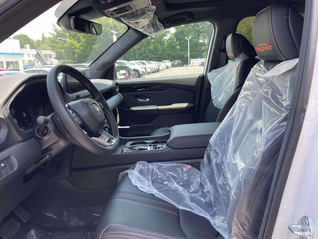 New 2026 Honda Pilot Sport image 15