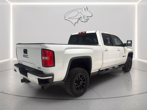 Used 2017 GMC Sierra 2500 SLT w/ All Terrain X HD Package AWD/4WD image 7