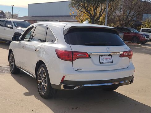 Used 2020 Acura MDX FWD w/ Technology Package image 2