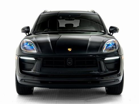 New 2026 Porsche Macan image 33