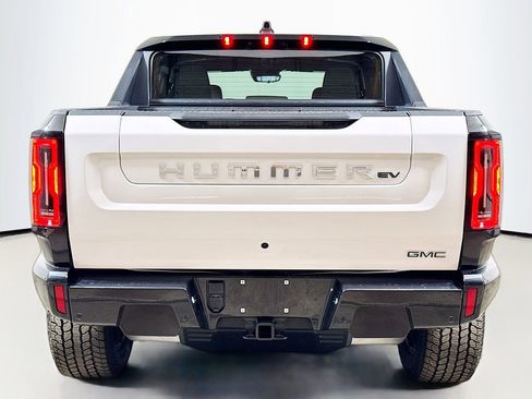 New 2026 GMC Hummer EV 4x4 Crew Cab image 4