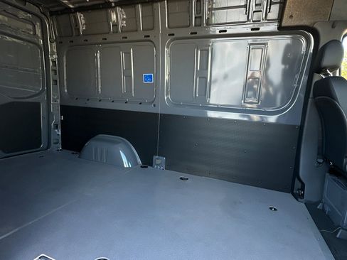 Used 2024 Mercedes-Benz Sprinter 144 Cargo image 10