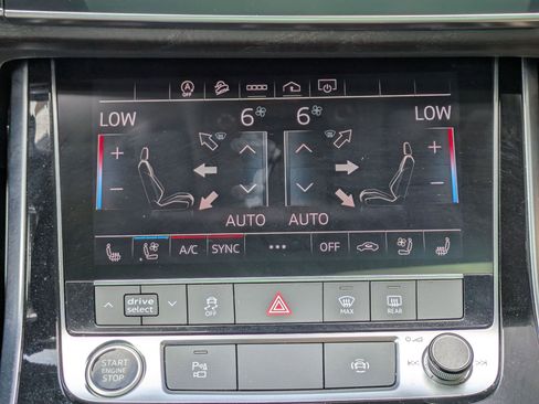 Used 2023 Audi Q8 Premium Plus AWD/4WD image 19