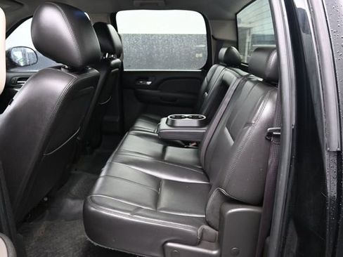 Used 2010 GMC Sierra 1500 SLT w/ All-Terrain Package AWD/4WD image 10