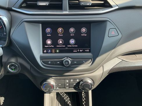 Used 2023 Chevrolet TrailBlazer LT image 12