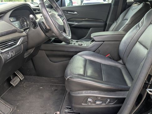 Used 2020 Cadillac XT4 Sport FWD image 9