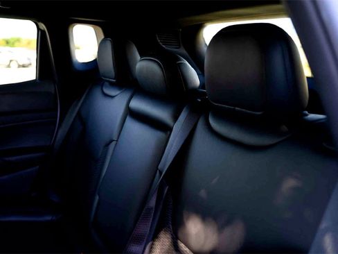 New 2026 Jeep Compass Latitude image 18