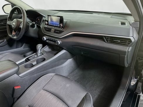 Used 2024 Nissan Altima 2.5 S image 26