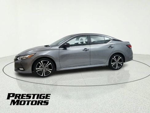 Used 2023 Nissan Sentra SR FWD image 3