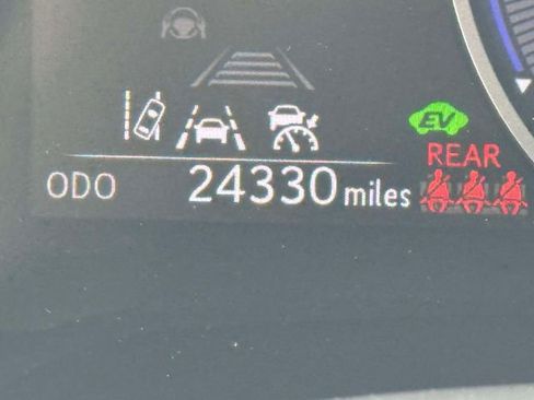 Used 2024 Lexus RX 350 w/ Accessory Package (Z1) image 33