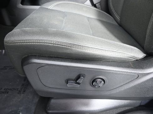 Used 2019 RAM 1500 Big Horn image 21