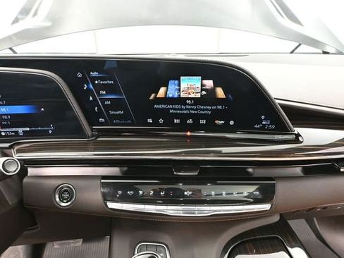 Used 2023 Cadillac Escalade Sport w/ Touring Package AWD/4WD image 38