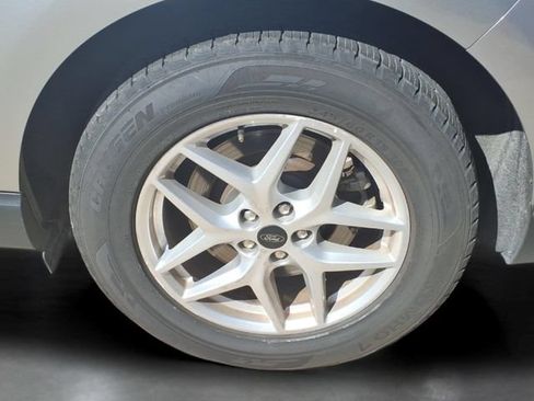 Used 2024 Ford Edge SEL AWD/4WD image 26