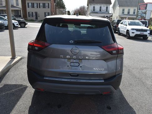 Used 2023 Nissan Rogue SV AWD/4WD image 5