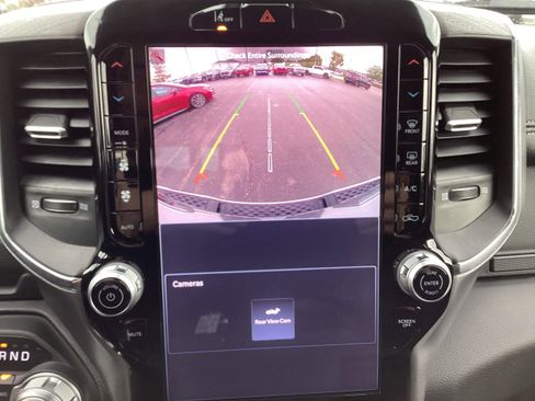 Used 2025 RAM 1500 Laramie AWD/4WD image 20