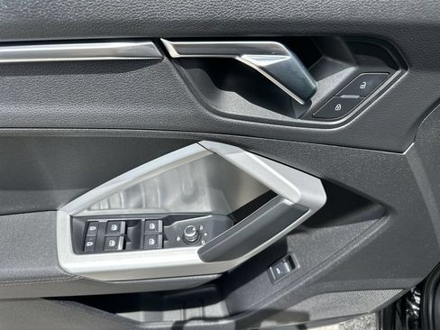 Used 2020 Audi Q3 2.0T Premium Plus AWD/4WD image 24