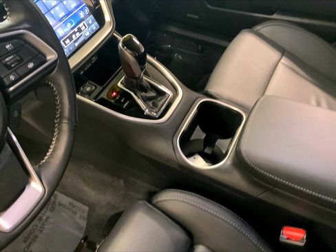Certified 2025 Subaru Legacy Limited image 16