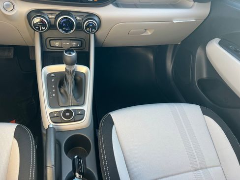 New 2026 Hyundai Venue SEL image 33