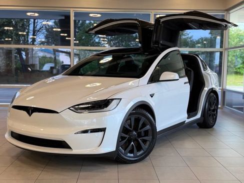 Used 2023 Tesla Model X AWD/4WD image 1
