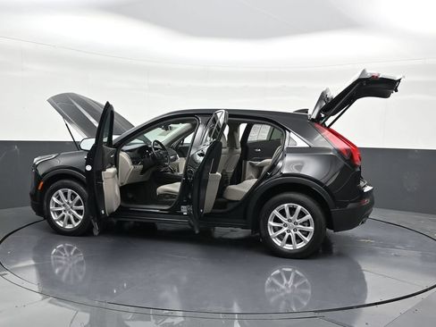 Used 2022 Cadillac XT4 Luxury w/ Driver Awareness Package FWD image 31