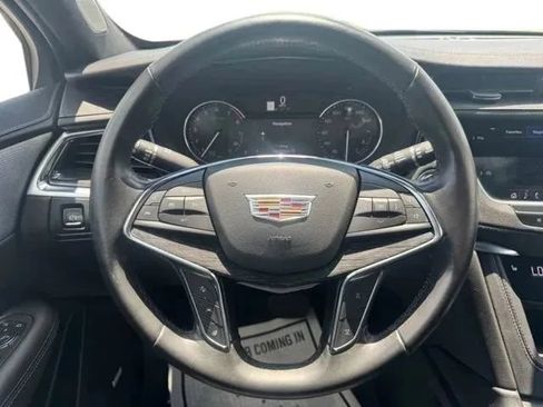 Used 2021 Cadillac XT5 Premium Luxury AWD/4WD image 23
