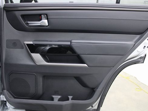 Used 2025 Toyota Sequoia Limited w/ Tow Technology Package image 33