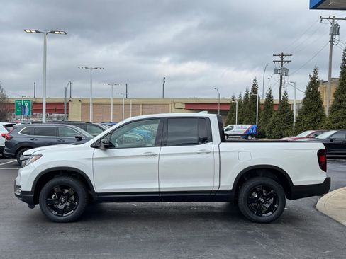 New 2026 Honda Ridgeline Black Edition image 8