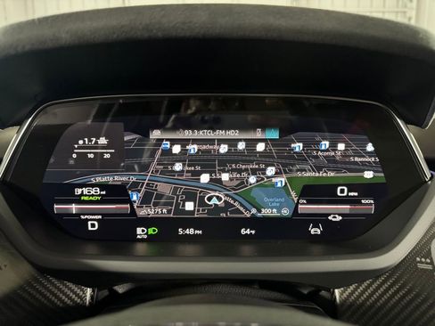 Used 2023 Audi RS e-tron GT image 34