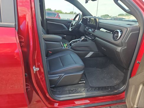 Used 2026 Chevrolet Colorado Z71 w/ Z71 Convenience Package 2 AWD/4WD image 9